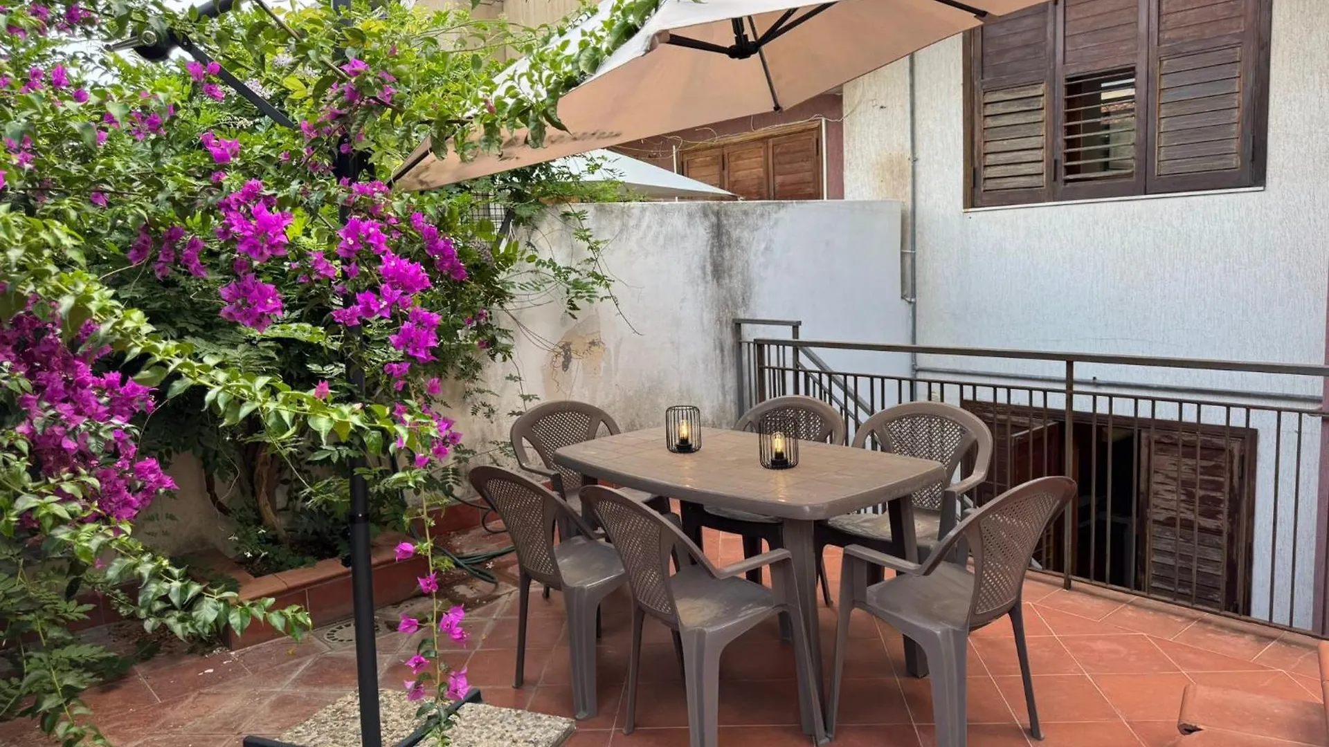 Villa Marilu E Il Mare - Terraced House à Aci Castello Hébergement de vacances